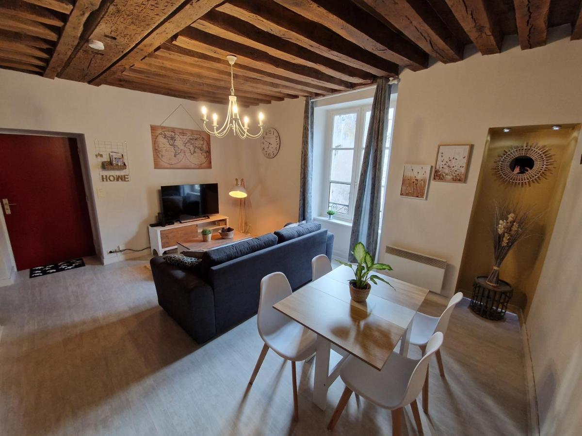 Le Saint Jean Et Son Parking Privee Apartment Blois Ngoại thất bức ảnh