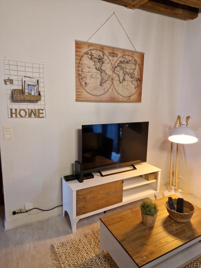 Le Saint Jean Et Son Parking Privee Apartment Blois Ngoại thất bức ảnh